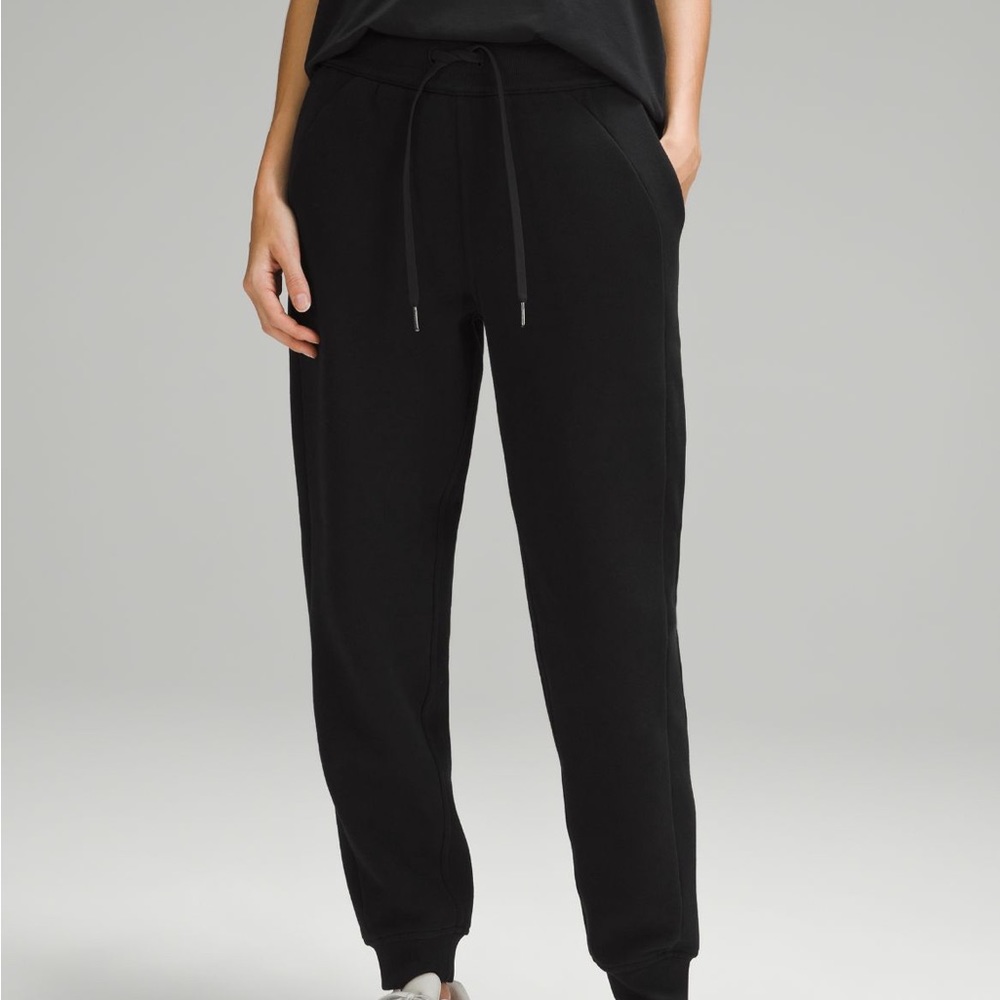 Lululemon joggers